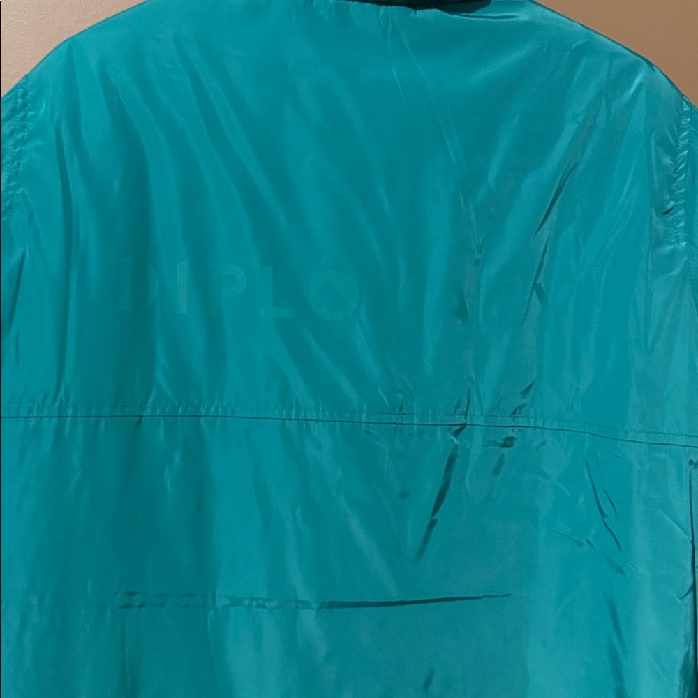 Diplomacy Reversible Trench Coat - Picture 5 of 6